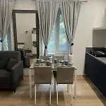 Patricia 招待所 3*